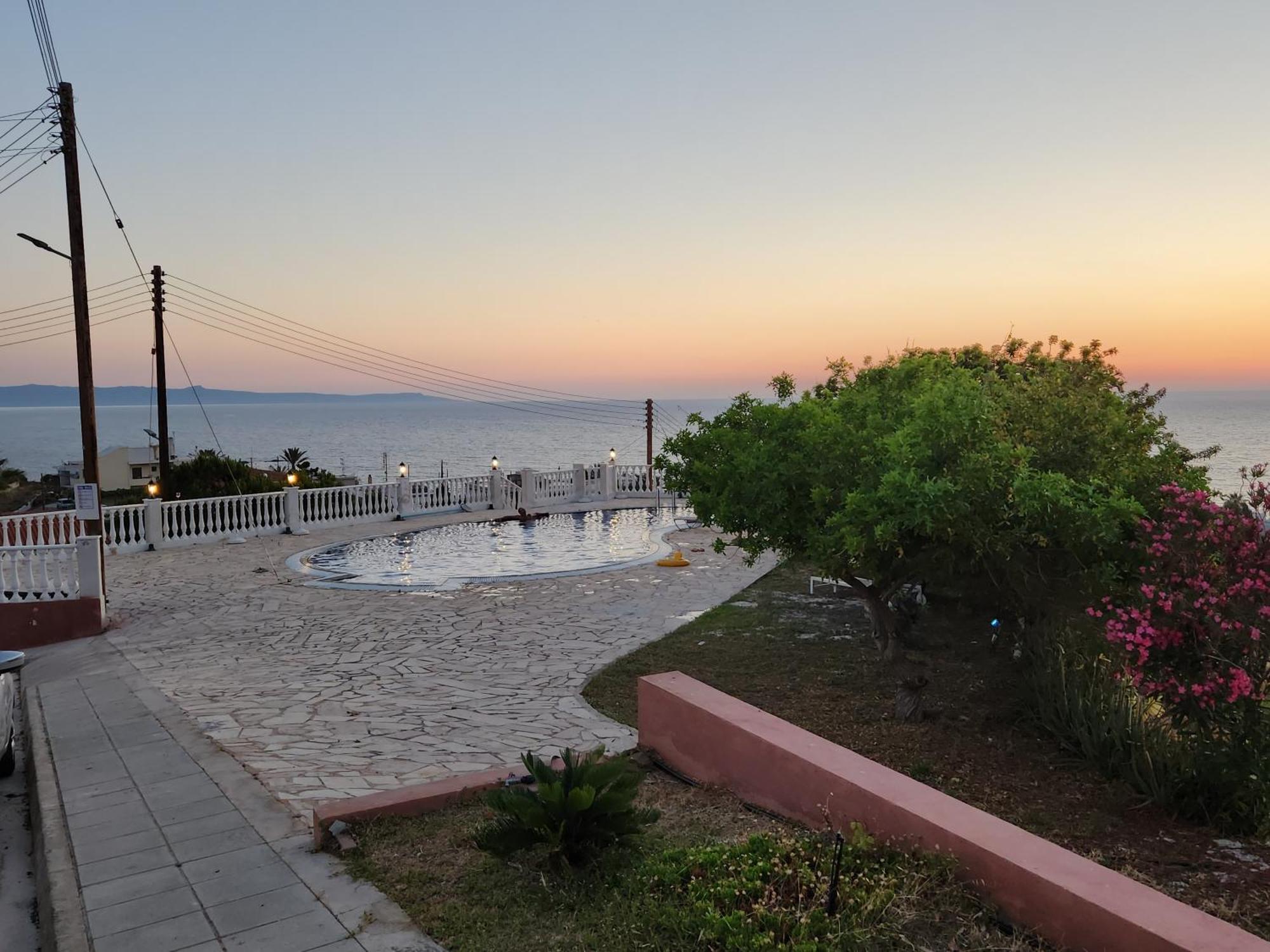 פומוס Serena Vacation Home מראה חיצוני תמונה