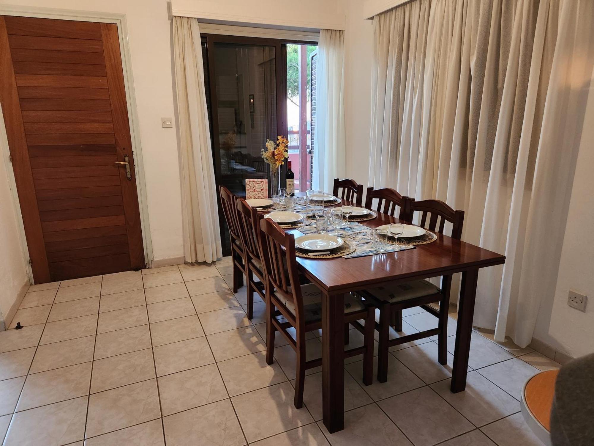 פומוס Serena Vacation Home מראה חיצוני תמונה